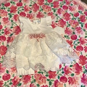 Ivory lace flower 🌸 onesie New
